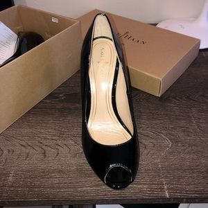 Cole Haan size 6.5 Chelsea OT High Pump